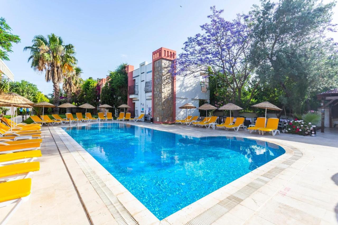Kriss Hotel بودروم المظهر الخارجي الصورة