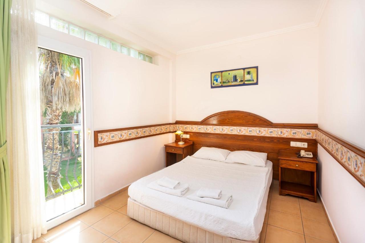 Kriss Hotel بودروم المظهر الخارجي الصورة